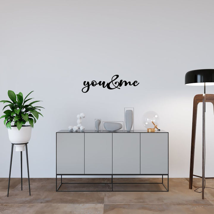 Schriftzug you&me