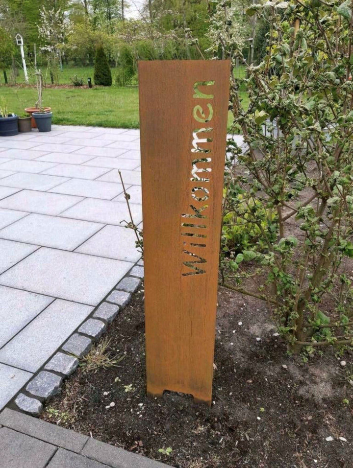 Gartenstele "Willkommen" aus Cortenstahl